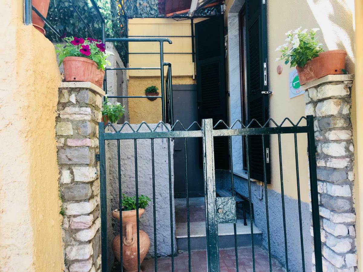 Il Giardino Segreto Hotel Tellaro Exterior photo